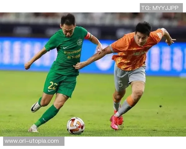 深圳足球队中路突破的优势与不足分析探讨